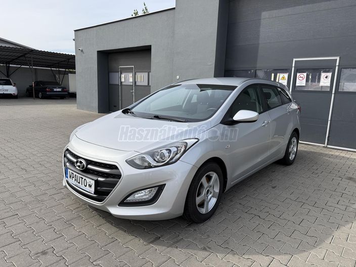 HYUNDAI I30 1.6 1.6 GDi ISG Go!