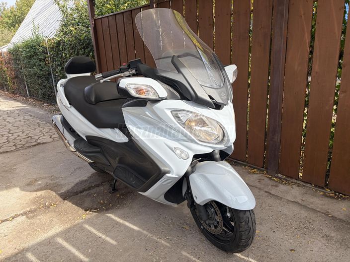 SUZUKI AN 650 BURGMAN