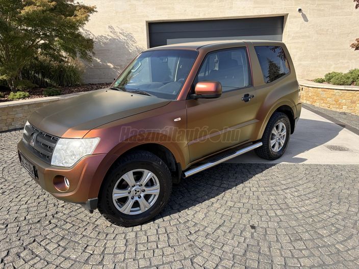 MITSUBISHI PAJERO 3.2 DI-D Intense