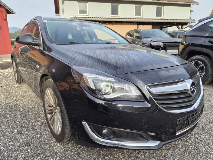 OPEL INSIGNIA Sports Tourer 1.6 CDTI Cosmo Start Stop
