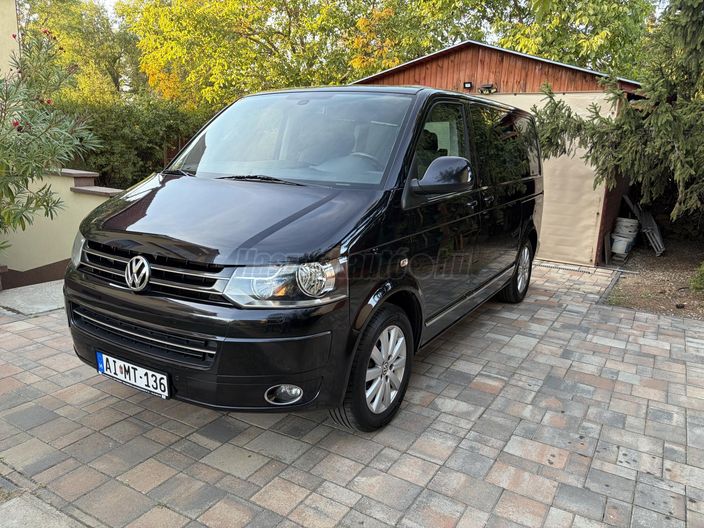 VOLKSWAGEN MULTIVAN