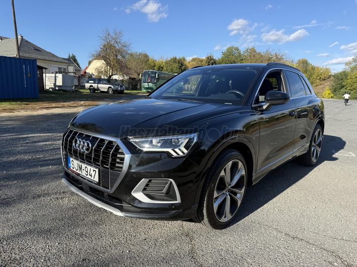 AUDI Q3 35 TDI S line S-tronic