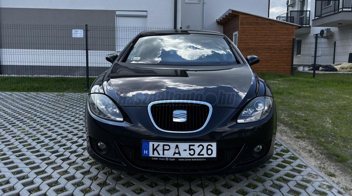 SEAT LEON 2.0 PD TDI Stylance