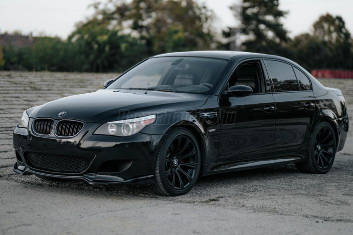 BMW M5 DKG