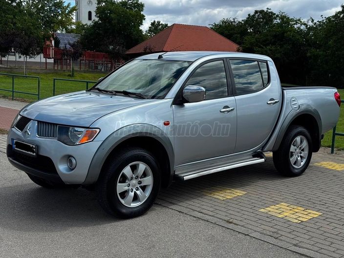 MITSUBISHI L 200 Pick Up 2.5 TD DC Intense Plus