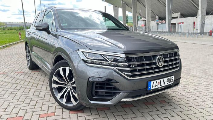 VOLKSWAGEN TOUAREG 3.0 V6 TDI R-Line Tiptronic ic