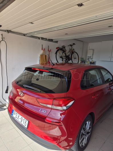 HYUNDAI I30 1.4 T-GDi Premium DCT