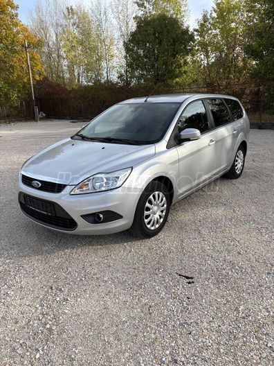 FORD FOCUS 1.6 Ti-VCT Fresh