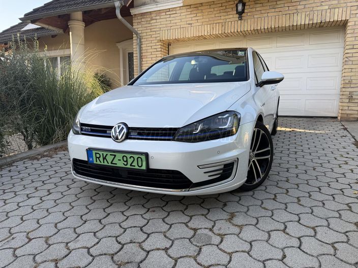 VOLKSWAGEN GOLF VII 1.4 TSI GTE Plug-In-Hybrid DSG