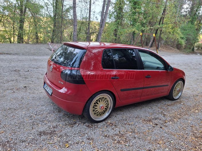 VOLKSWAGEN GOLF V 1.9 PD TDI Comfortline