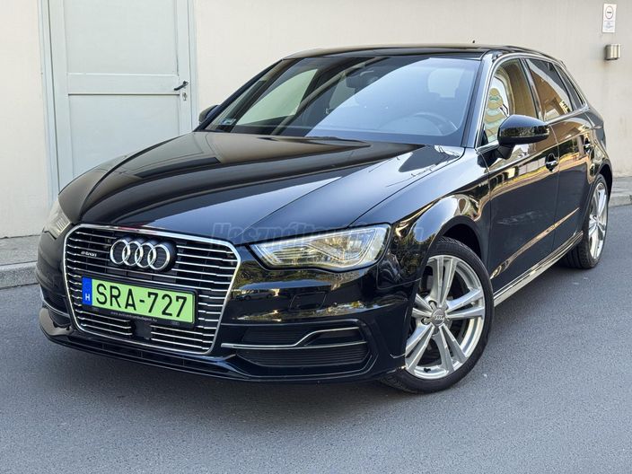 AUDI A3 Sportback 1.4 TFSI Sport S-tronic e-tron