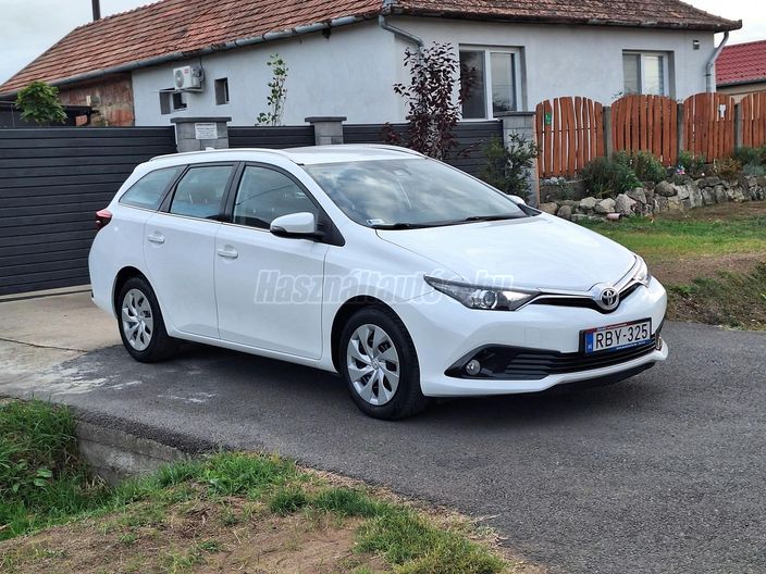 TOYOTA AURIS Touring Sports 1.6 Active MY17 Trend