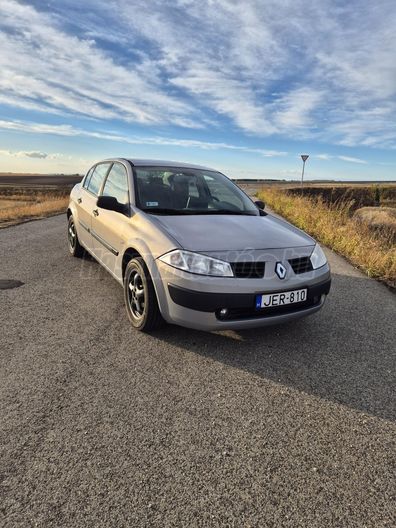 RENAULT MEGANE 1.6 16V Authentique