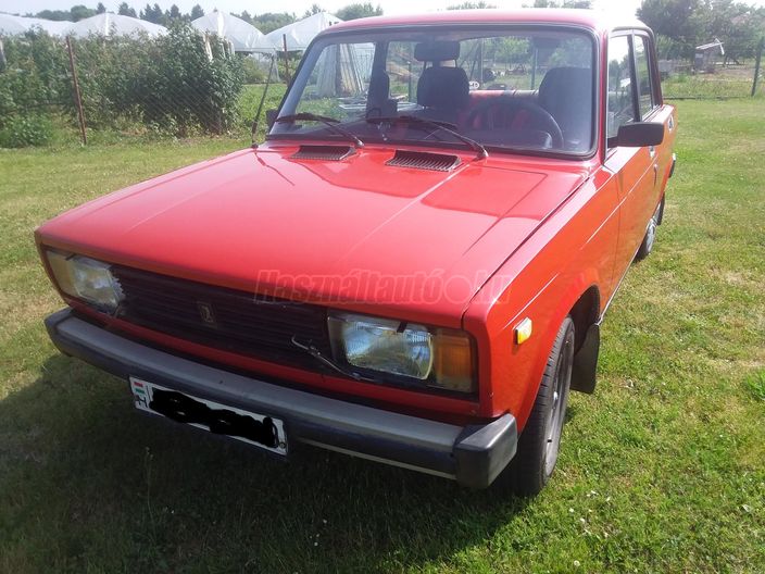 LADA 2105
