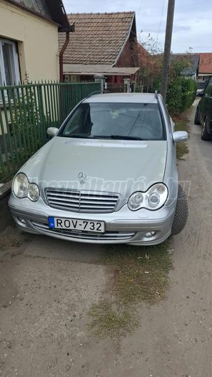MERCEDES-BENZ C 320