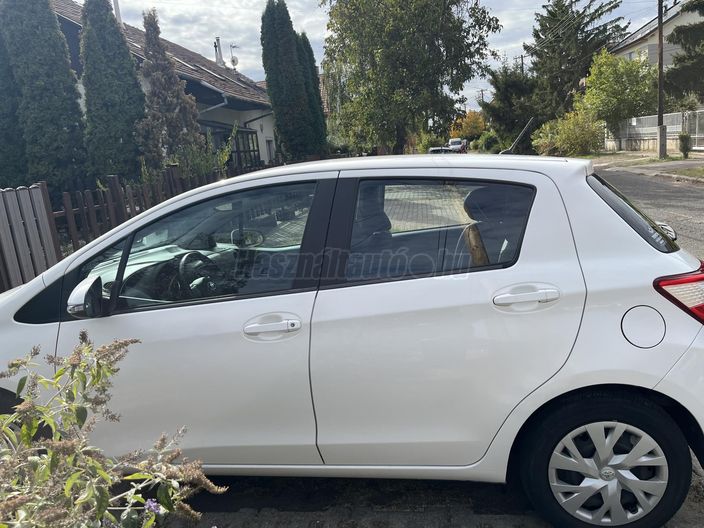 TOYOTA YARIS 1.5 Dual VVT-iE Active City