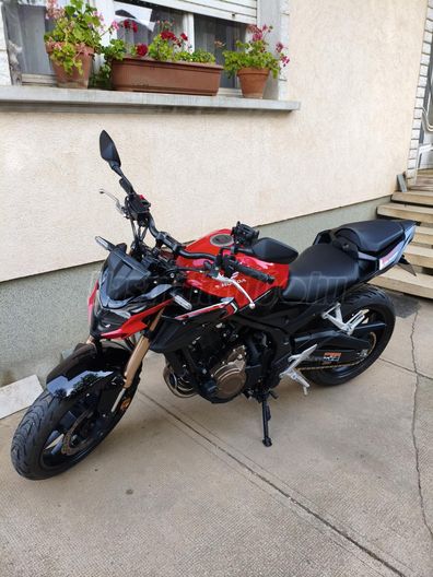 HONDA CB 500 F