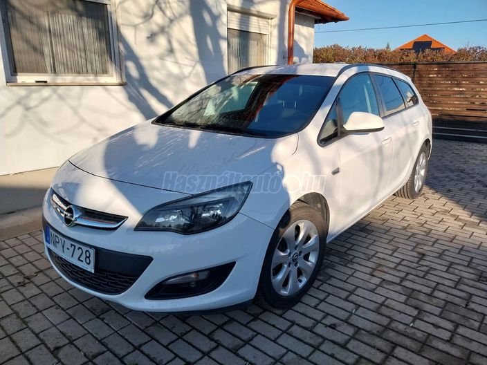 OPEL ASTRA J Sports Tourer 1.6 CDTI Start-Stop Drive