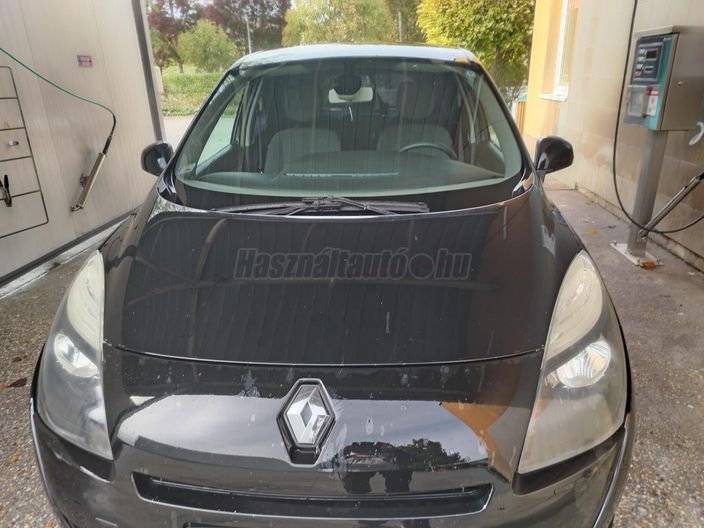 RENAULT GRAND SCENIC Scénic 1.6 16V TomTom EURO5