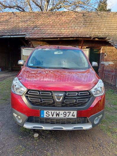 DACIA LODGY 1.5 Blue dCi Stepway (7 személyes )