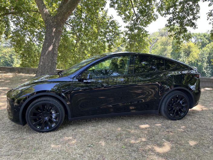 TESLA MODEL Y Long Range RWD (Automata)