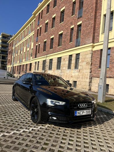 AUDI A5 Sportback 2.0 TDI clean diesel quattro S-tronic [5 személy]