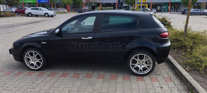 ALFA ROMEO 147 1.6 T. Spark ECO Distinctive