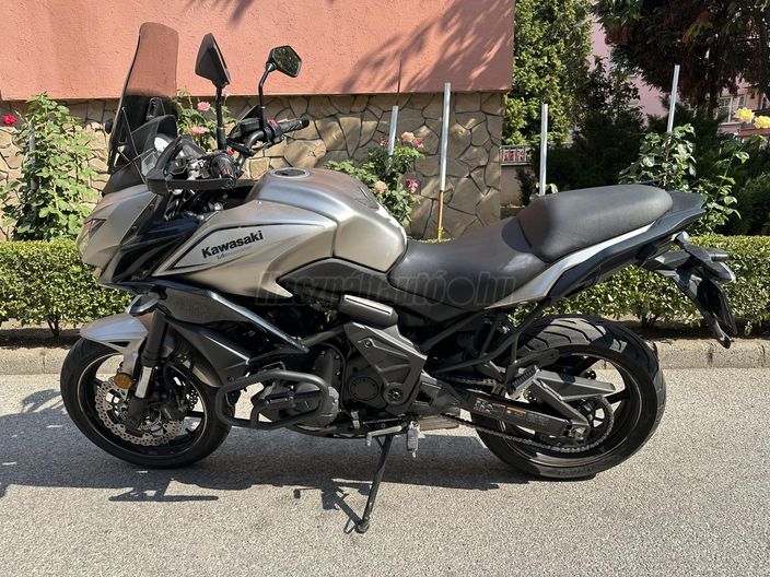 KAWASAKI VERSYS 650