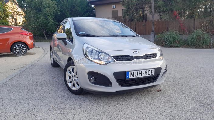 KIA RIO 1.2 CVVT EX Limited