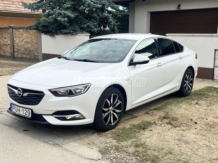 OPEL INSIGNIA Grand Sport 1.5 Edition Start Stop