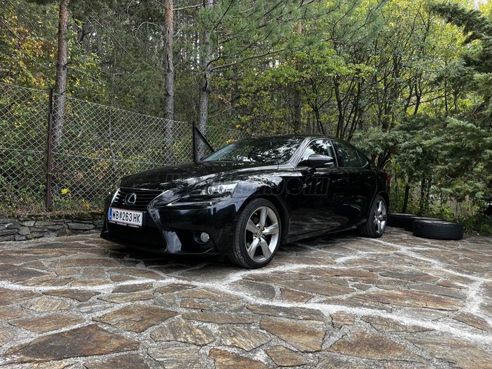 LEXUS IS 300h Executive Navi CVT