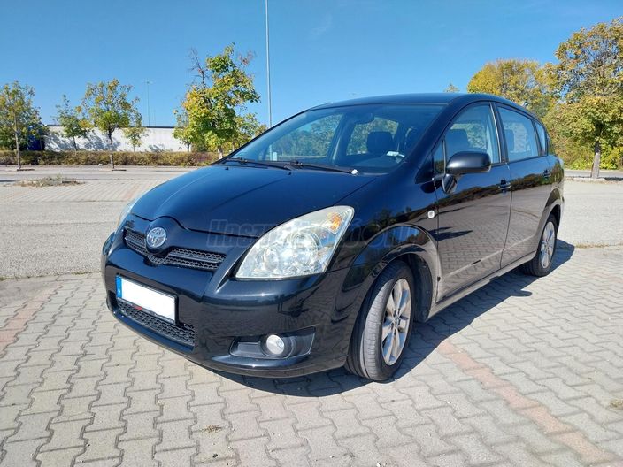 TOYOTA COROLLA VERSO 2.2 D-4D Linea Sol