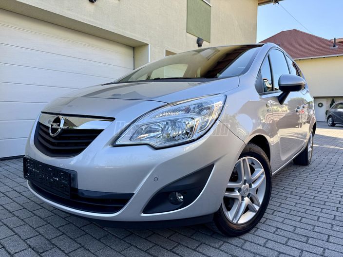 OPEL MERIVA 1.4 Design