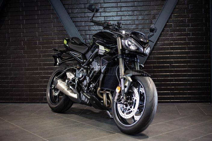 TRIUMPH STREET TRIPLE 765 RS Demo motor - Debrecen Azonnal készletről!