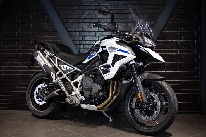 TRIUMPH TIGER 1200 Alpine Edition Demo motor - Debrecen Azonnal készletről!