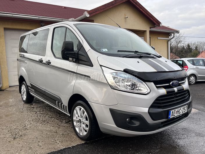 FORD TRANSIT Tourneo Custom 2.2 TDCi 300 LWB Trend