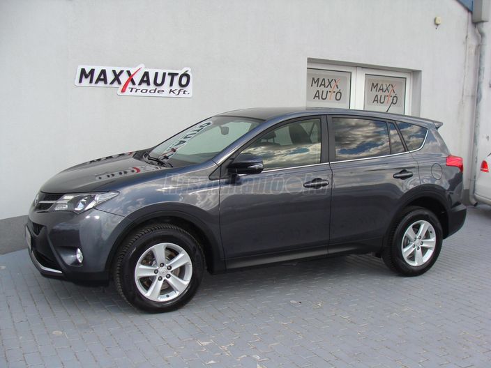 TOYOTA RAV 4 Rav4 2.0 D-4D 2WD Sol