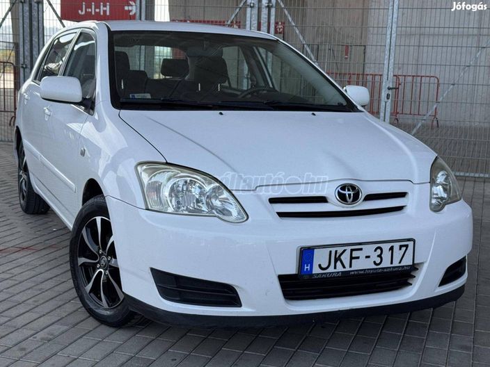 TOYOTA COROLLA 1.4 Linea Terra