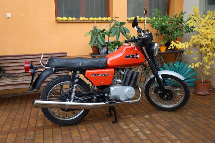 MZ ETZ 250