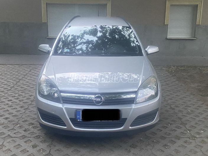 OPEL ASTRA H 1.4 Essentia Easytronic