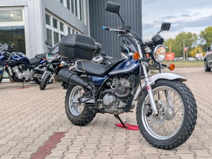 SUZUKI RV 125