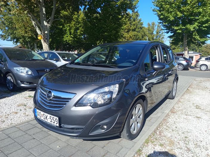 OPEL MERIVA B 1.4 T Cosmo