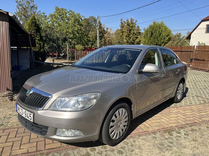 SKODA OCTAVIA 1.6 CR TDI Clever DPF