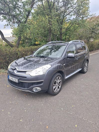 CITROEN C-CROSSER 2.2 HDi Collection (7 személyes )