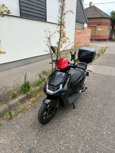 NIU NIU FQI 500