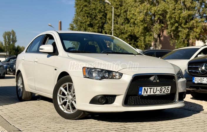MITSUBISHI LANCER 1.6 Intense