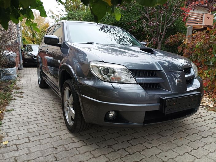 MITSUBISHI OUTLANDER 2.0 T Sport 4WD