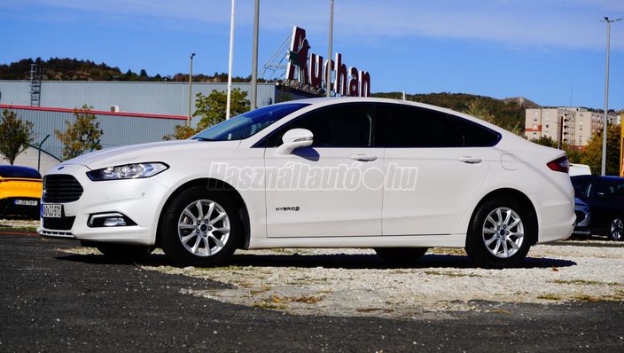 FORD MONDEO 2.0 FHEV Titanium eCVT