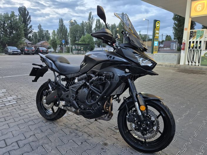 KAWASAKI VERSYS 650