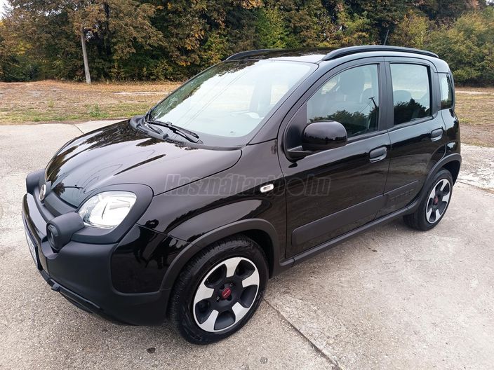 FIAT PANDA 1.0 BSG Cross [5 személy]